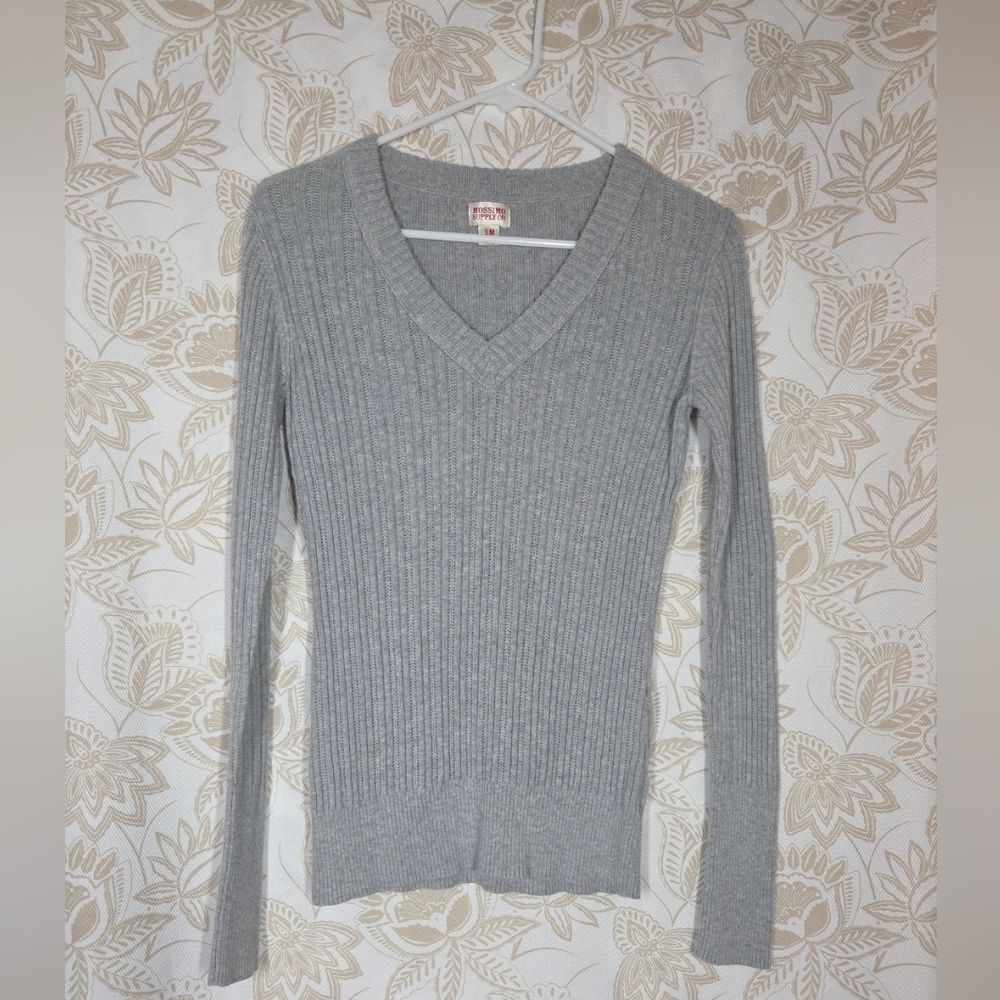 Mossimo Supply Co. MED gray ribbed knit v neck stretch long sleeve sweater top *